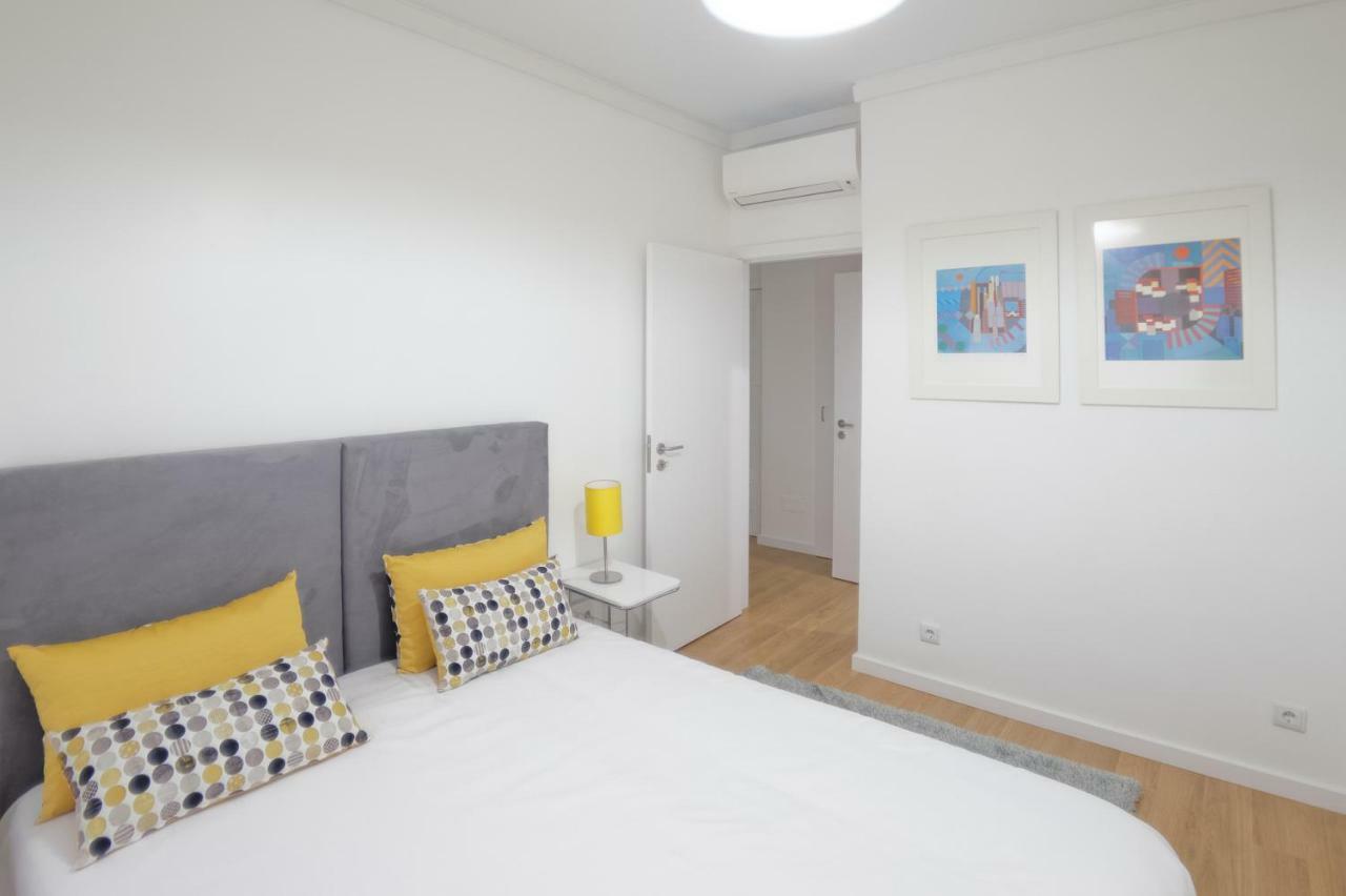 Luxury Anibal Cunha Apartments Порто Екстериор снимка
