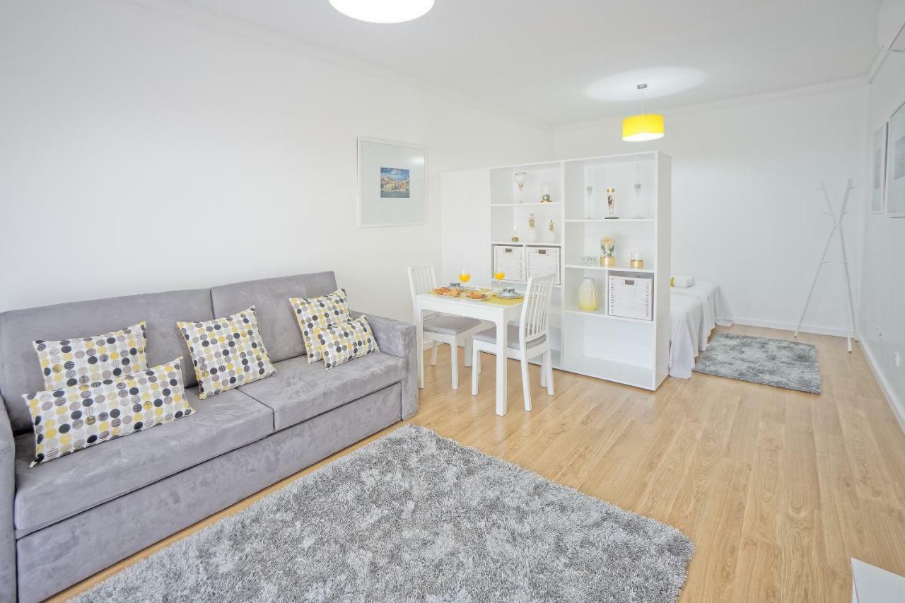 Luxury Anibal Cunha Apartments Порто Екстериор снимка
